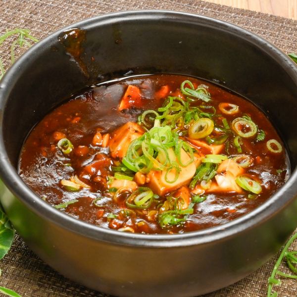 【辛さの奥に、旨さあり！】中華好き必食！李くん家のぐつぐつ麻婆豆腐(並)1人前