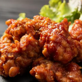 Blow away the summer heat with spiciness! [Delicious spicy! All-you-can-eat yangnyeom chicken, 11 dishes total] 3 hours of all-you-can-drink included, 3,000 yen (tax included)