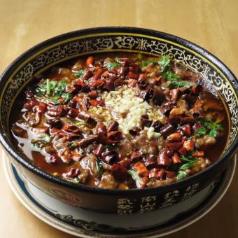 牛肉の激辛煮込み