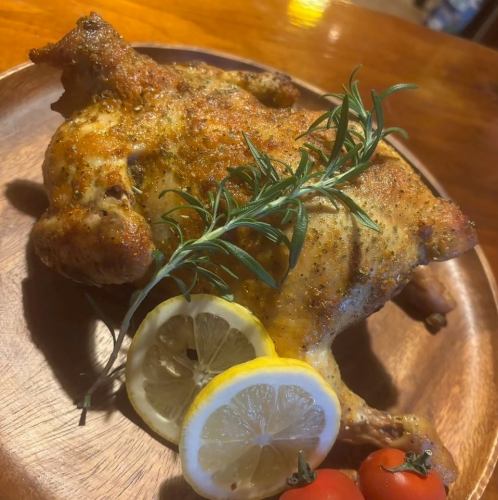 当店名物!自家製ロティサリーチキン
