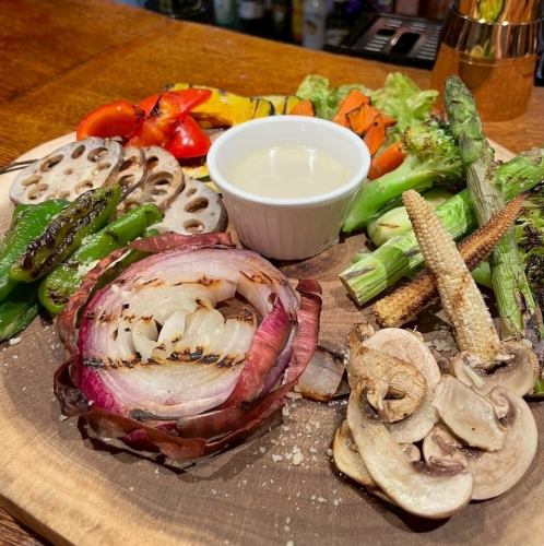 10種野菜のグリルバーニャカウダ