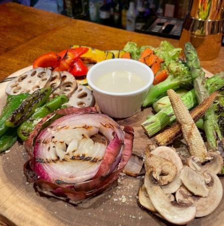 10種野菜のグリルバーニャカウダ