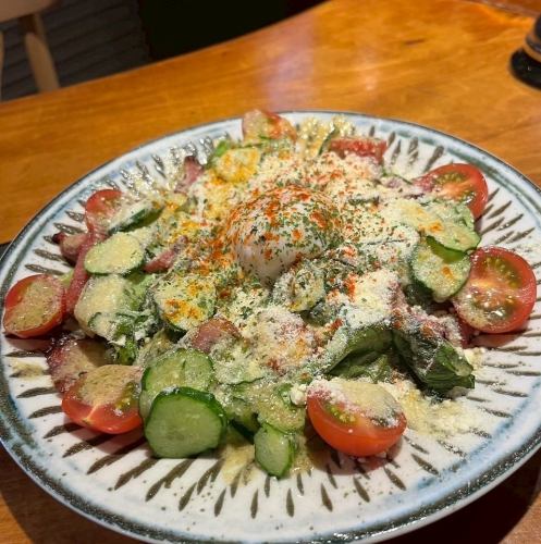 温玉シーザーサラダ