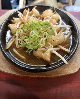 自家製ホルモン炒め