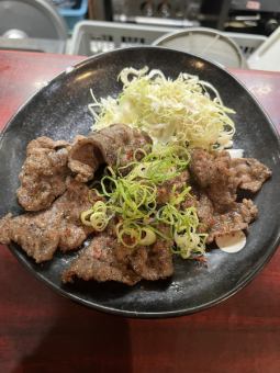 牛ツラガーリック焼き