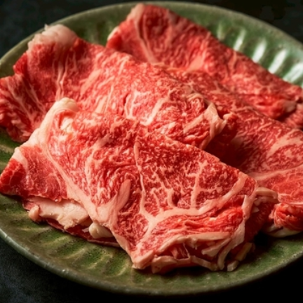 最后淋上传统的瓦里希塔酱