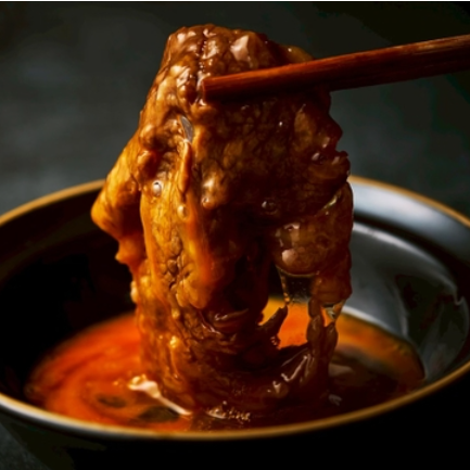 一家可以享用正宗寿喜烧和精选清酒的餐厅