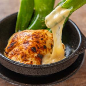 【推】炙りチーズのポテ＆ピー