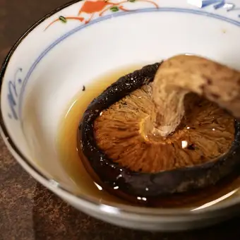 特大しいたけの炉端焼き