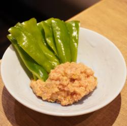 香辣蔥油魚佐酥脆青椒
