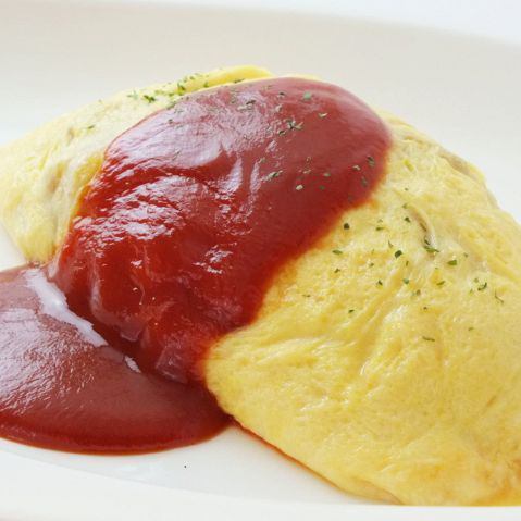Omelet rice (300 yen discount with coupon)