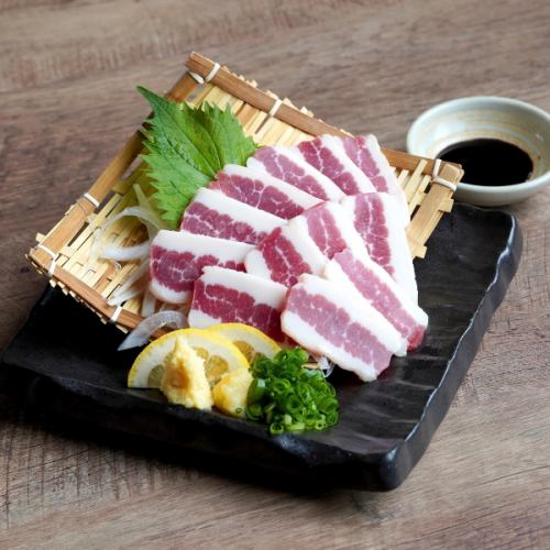 馬フタエゴ刺し