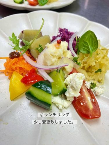 #水戸ランチ #前菜サラダ #brass #水戸レストラン#水戸炭火焼#水戸ステーキ #水戸焼肉
