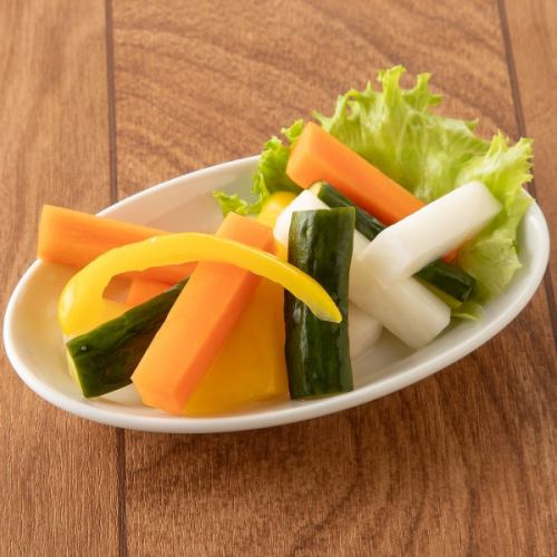Pickles of colorful vegetables
