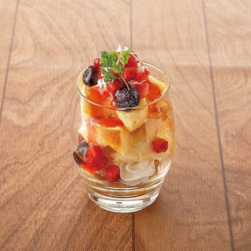 ★★◆SWEETS◆★★We have five types of sweets that are very popular with women! Be sure to try them after your meal♪