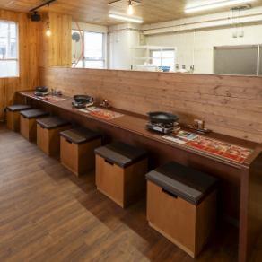 [Table seating for 4] A table seating that can also be used for family meals.Enjoy delicious food and a warm and friendly atmosphere!