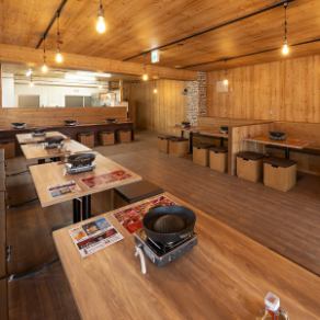 [Table seating suitable for any occasion] You can enjoy banquets with even a small number of people, so please feel free to make a reservation!