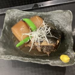Yellowtail and Daikon radish with bones that you can eat