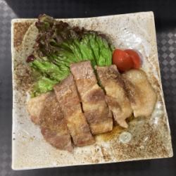 Thick-sliced Noto pork ginger stir-fry