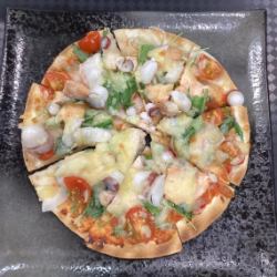 Seafood Pizza
