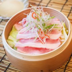 Pork Belly Cabbage Steamed Basket