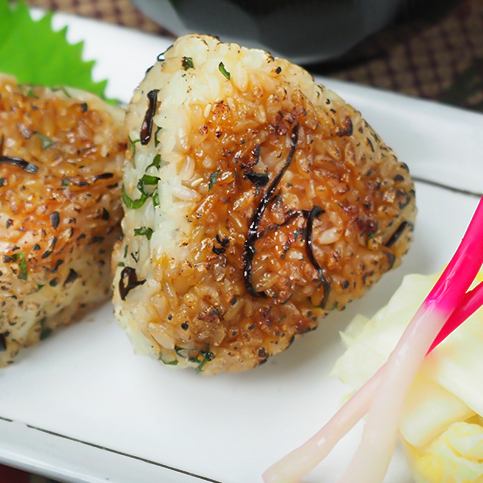 Grilled rice balls