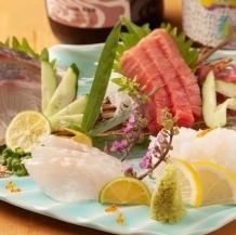 Today's sashimi platter (4 kinds)