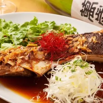飲み放題付き！6000円(税込）コース！マグロのスペアリブ＋本日のお刺身４点盛り！
