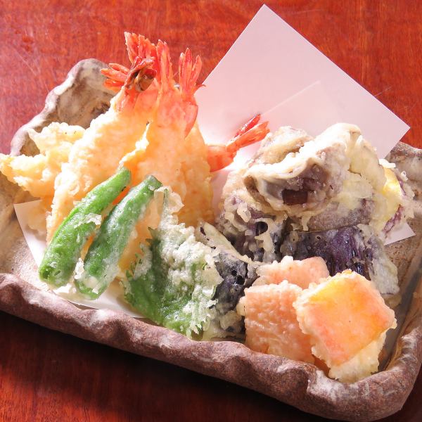 【コースに含まれる１品！】海鮮・旬野菜を使用した「天ぷら盛り合わせ」を含むコース5,500円⇒5,000円！