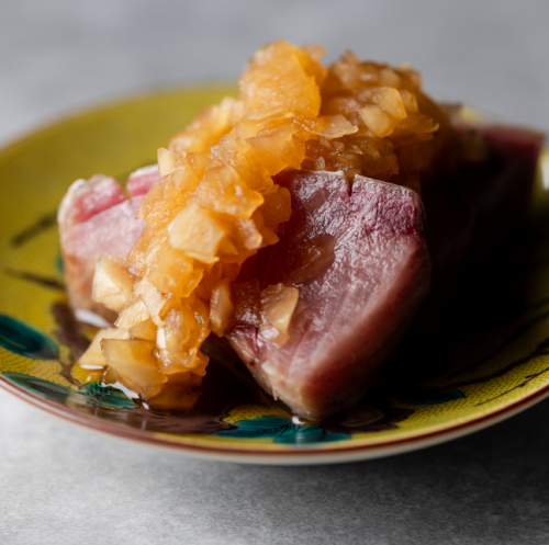 お肉料理だけでなく海鮮も◎鮮度に絶対的自信あり◆『旬のお造り』  550円(税込)