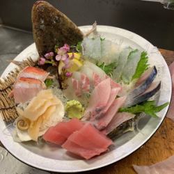 Live fish sashimi
