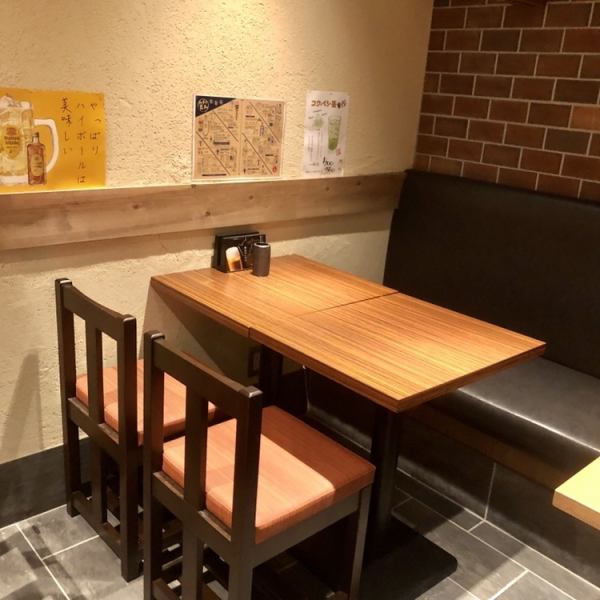 [Relaxing table seats ♪] We also have table seats where you can sit comfortably! Please use it for meals with friends, colleagues, and family ★ You can also see the crematorium firmly ♪