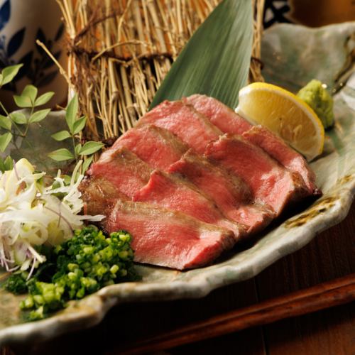 富山県産の氷見牛タンを香ばしく炭火で焼き上げた逸品！