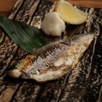 Charcoal grilled mackerel