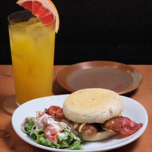 自慢のウイスキーを引き立たせる絶品料理の数々！