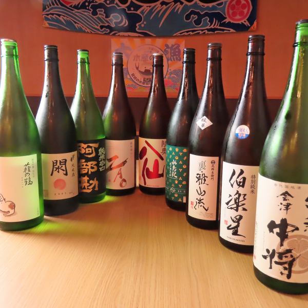 当店が東北各地から厳選して取り揃えた日本酒は約20種類をご提供！宮城の地酒はもちろん、全国の地酒をお楽しみいただけます。さらに当店の日本酒全種は90分飲み放題でもご利用可能！当店自慢のお料理と一緒に、お好みの一杯をぜひご堪能ください。
