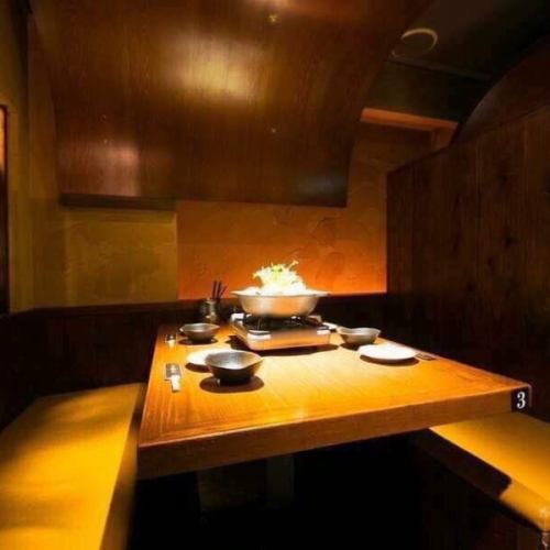 キャッシュレス決済対応！充電器設置のお席も