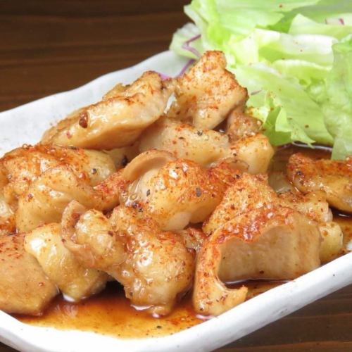 北海道旭川直送！ぷりっぷりの新鮮な牛もつを使用