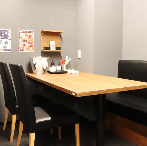 10 tables for 4 people