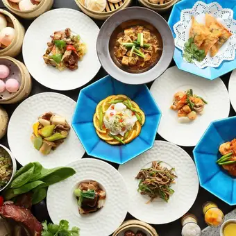 全部55道菜品均可無限量享用！ 55道菜（暢食）自助晚餐
