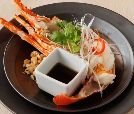 November/December Reopening Celebration ~Includes Steamed Spiny Lobster (Half Portion)~ Weekday Lunch Buffet