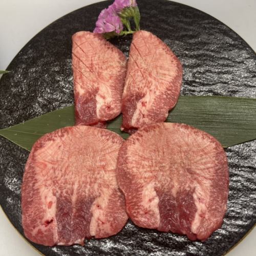 黒毛和牛　タン