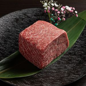 和牛特選モモ（ウチヒラ）