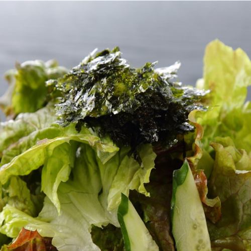 Korean seaweed munch salad