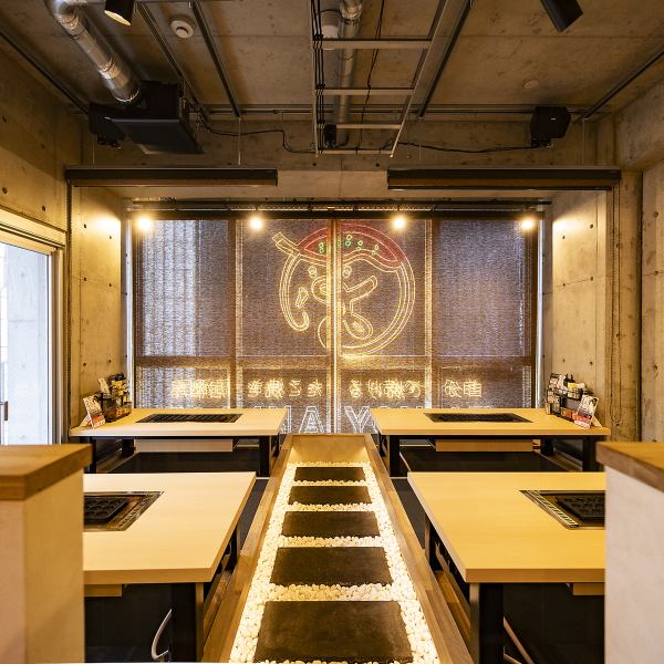 「TAKOYAKI LAB」ならではのメニューの数々は、写真を撮らずにいられないオリジナリティに富んだものばかり！味も昔ながらのシンプルなものから、アレンジがきいたものまで幅広くご用意しております♪おひとり様でも団体様でも、お気軽にご来店ください！