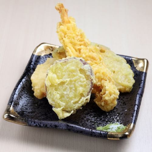 天ぷら4種盛り(海老、とり天、かぼちゃ、さつまいも)