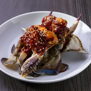 一碗甜辣腌蟹。