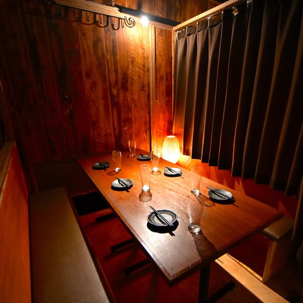 [Many private rooms available! Smoking allowed] We have private rooms of various sizes to suit the occasion, such as company banquets, class reunions, and gatherings of friends! Hold your banquet in a calm atmosphere that will heal your daily fatigue. Please enjoy.We look forward to hearing from you regarding private rentals.
