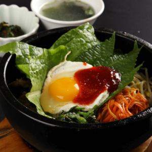 돌솥 비빔밥