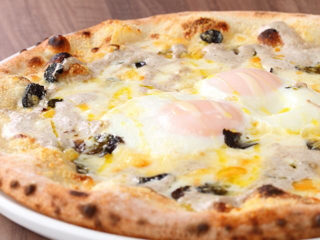 Finally landed in Shibuya! We are proud of our high-cost Italian food, including authentic pizza baked in a pizza oven!